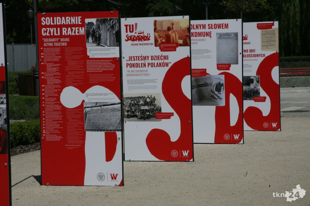 W Końskich otwarto wystawę o Solidarności [wideo, zdjęcia]