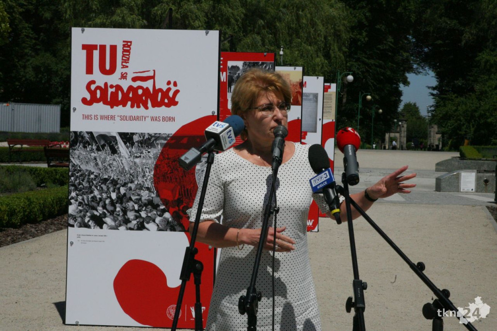 W Końskich otwarto wystawę o Solidarności [wideo, zdjęcia]