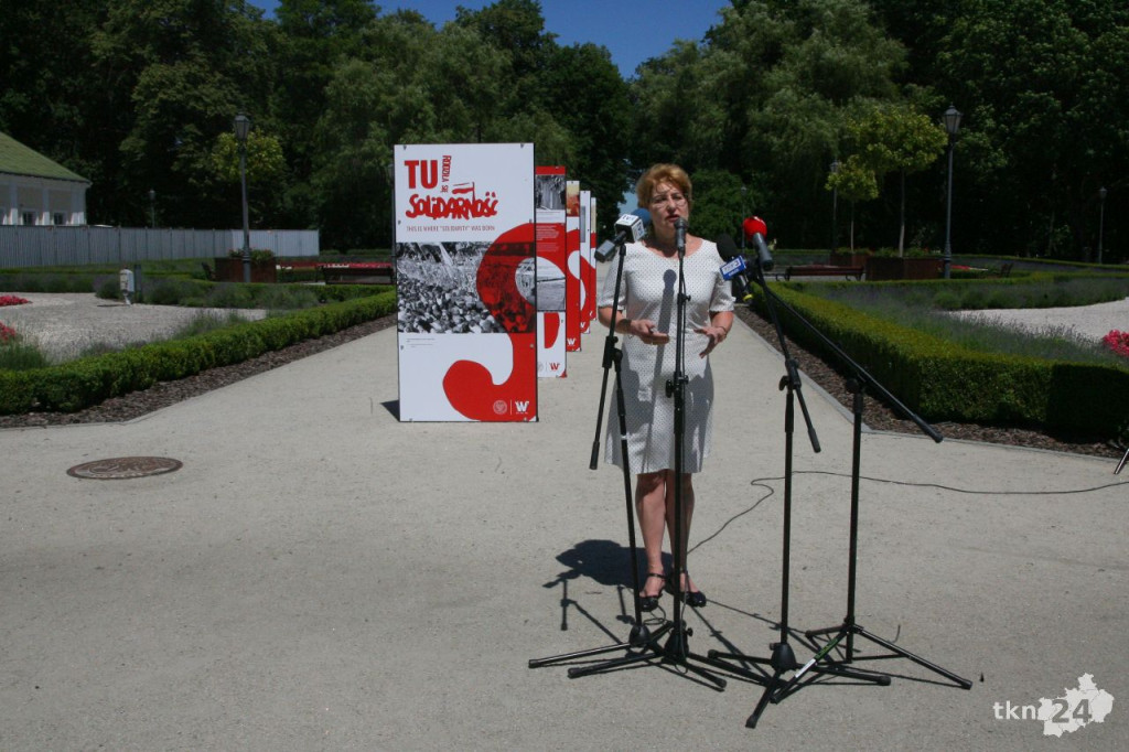 W Końskich otwarto wystawę o Solidarności [wideo, zdjęcia]