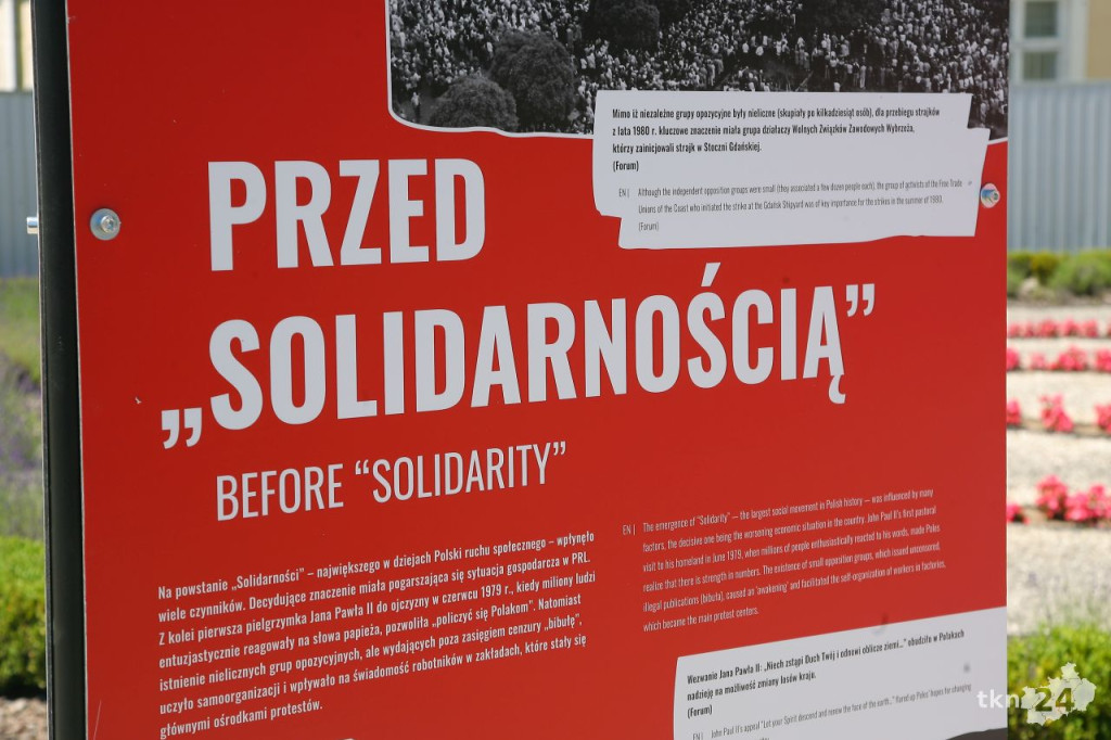 W Końskich otwarto wystawę o Solidarności [wideo, zdjęcia]