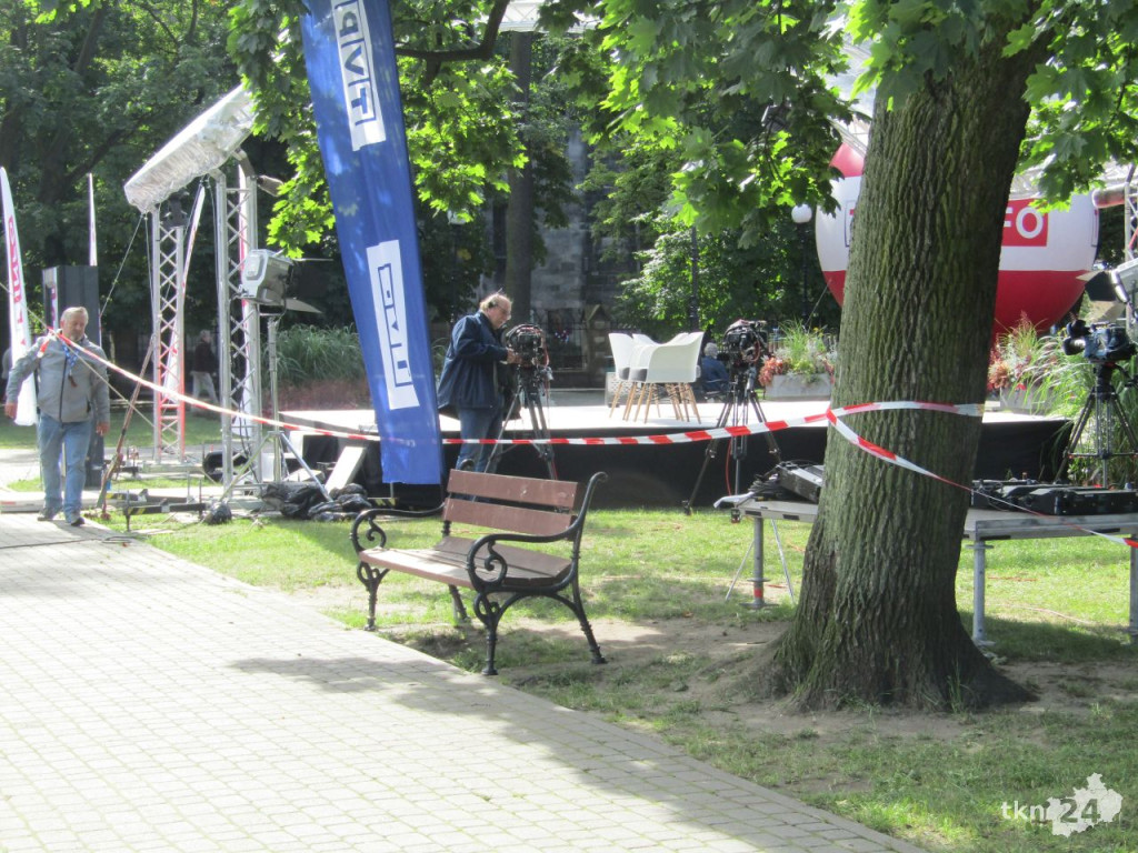 Kulisy debaty i wizyty Prezydenta w Końskich. Odpowiadamy na pytania