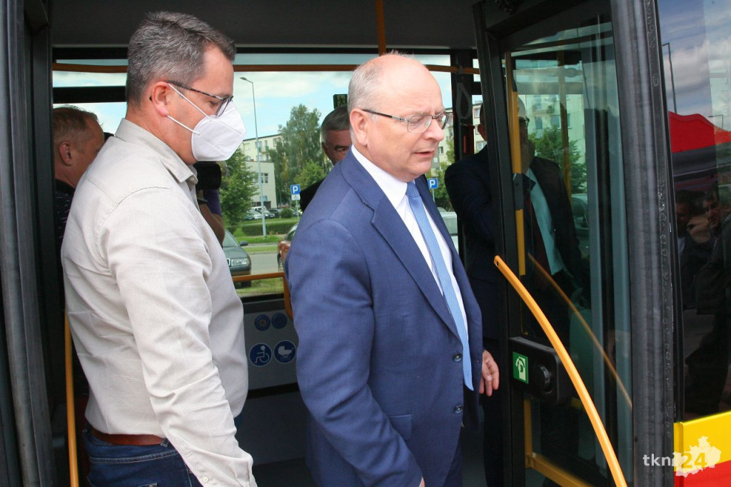 Nowe autobusy już w Końskich. Dofinansowanie zagwarantowane [wideo, zdjęcia]