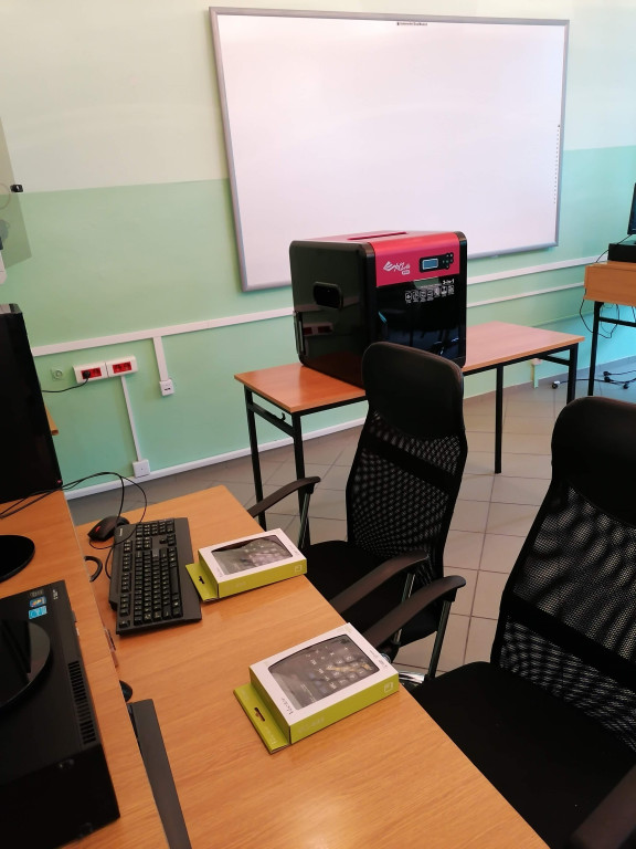 Pracownie w ZSP Stąporków z nowoczesnym wyposażeniem [zdjęcia]