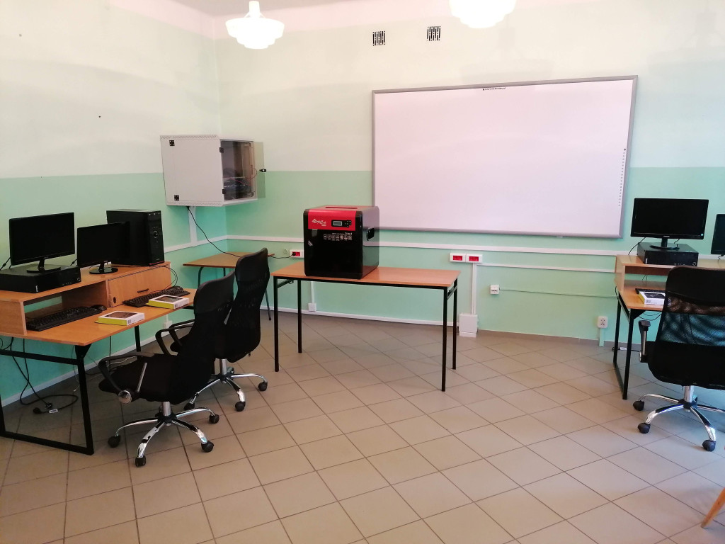 Pracownie w ZSP Stąporków z nowoczesnym wyposażeniem [zdjęcia]