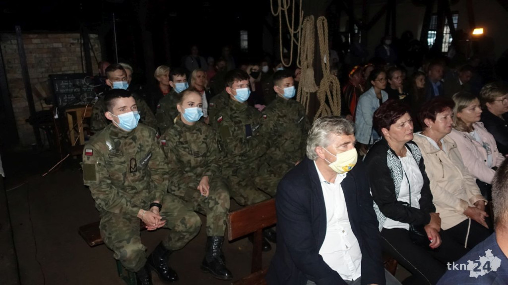 W hołdzie bohaterom przygotowano wieczór pamięci w Maleńcu [wideo, zdjęcia]