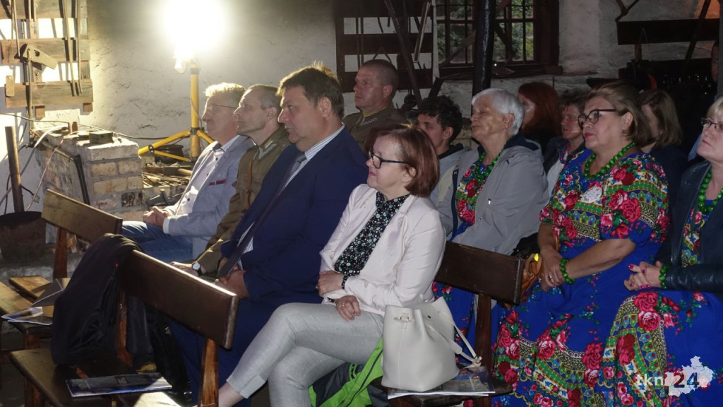 W hołdzie bohaterom przygotowano wieczór pamięci w Maleńcu [wideo, zdjęcia]