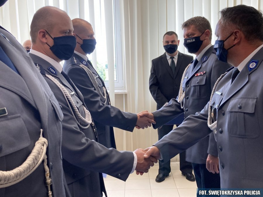 Święto Policji w Końskich. Funkcjonariusze z awansami [zdjęcia]