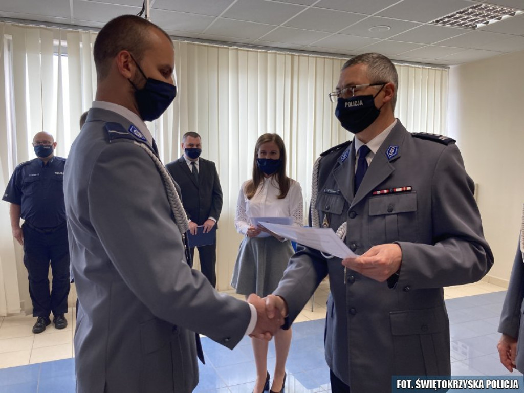 Święto Policji w Końskich. Funkcjonariusze z awansami [zdjęcia]