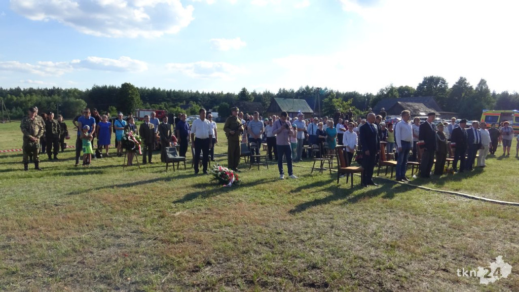 WIDEO: 100-lecie 27. Pułku Ułanów im. Króla Stefana Batorego. Obchody w Białym Ługu