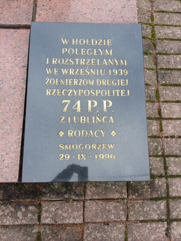 Niesamowite znalezisko w Baryczy. Znamy historię zabytkowej tablicy [wideo, zdjęcia]