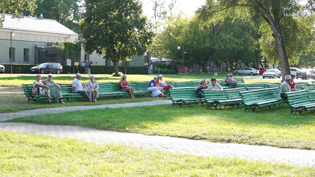 Za nami kolejny koncert na trawie w Końskich. Było bardzo klimatycznie! [wideo, zdjęcia]