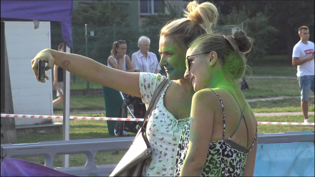 Wideo: Bańki i kolory znów przyciągnęły wielu mieszkańców