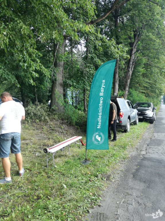 Leśnicy przeprowadzili pielgrzymów przez koneckie lasy [zdjęcia]