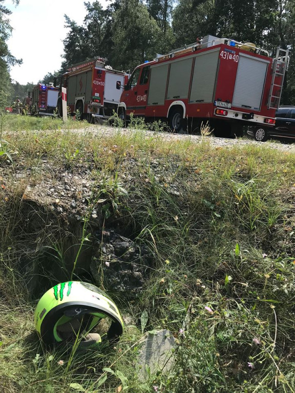 Dwie osoby ranne po wypadku w Jacentowie [zdjęcia]