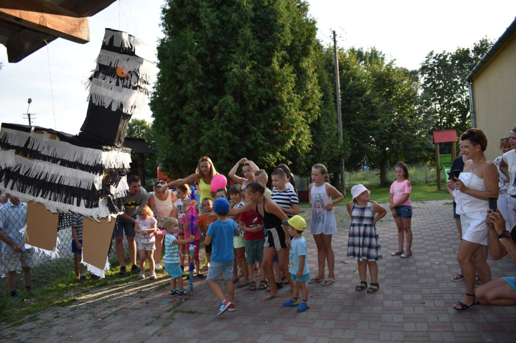 Wakacyjne Centrum Plenerowe w Giełzowie i Skrzyszowie. Był konkurs latawców [zdjęcia]