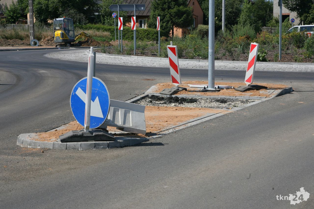 Radoszyce: Przebudowa DW 728 zmierza ku końcowi. Zobaczcie postęp prac [wideo, zdjęcia]