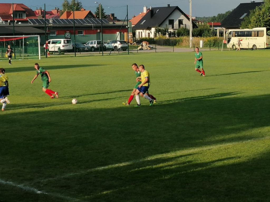 Neptun remisuje na wyjeździe z GKS Rudki [zdjęcia]