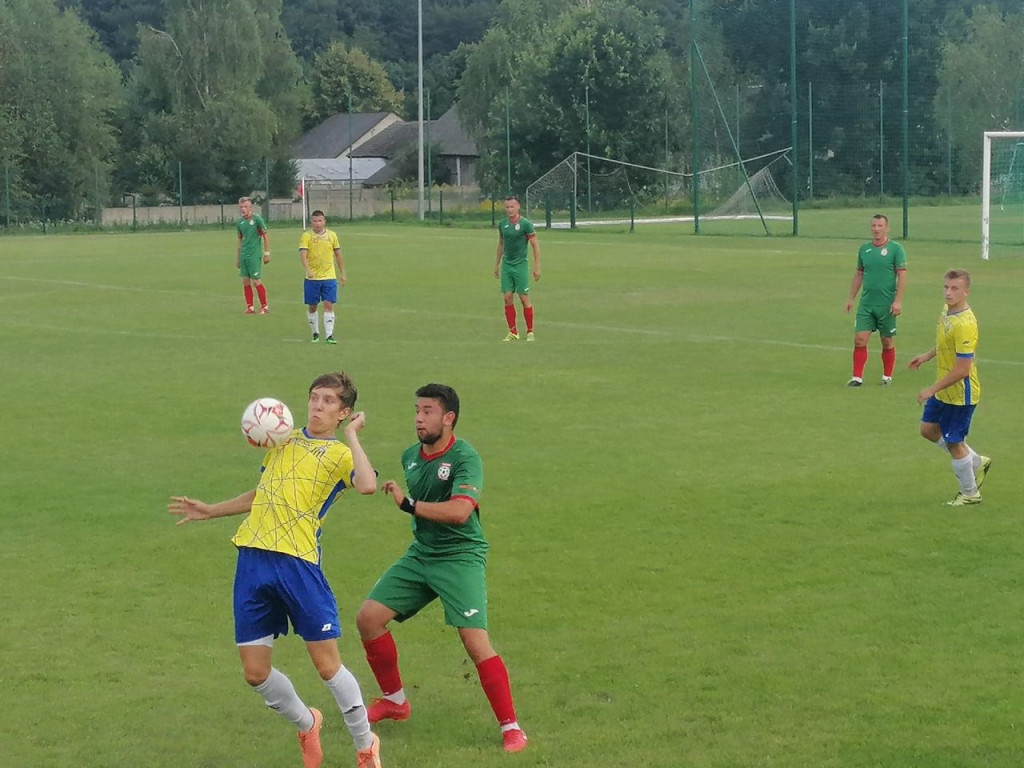 Neptun remisuje na wyjeździe z GKS Rudki [zdjęcia]