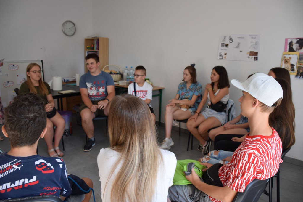 Niemieckojęzyczny wieczór w Stąporkowie. Młodzież poznała kulturę Niemiec [zdjęcia]
