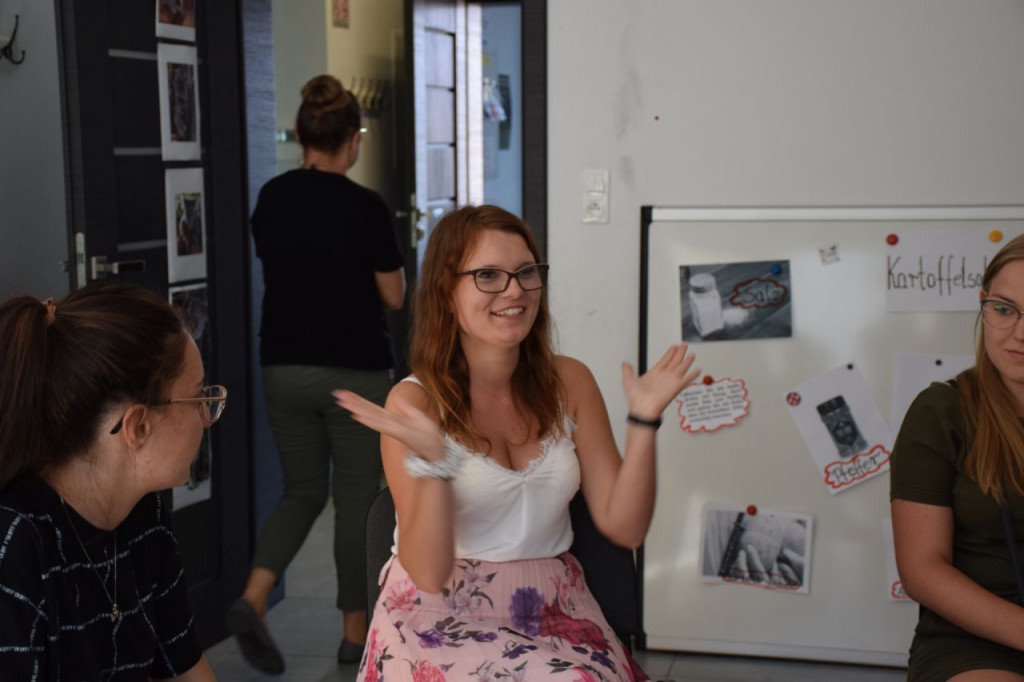 Niemieckojęzyczny wieczór w Stąporkowie. Młodzież poznała kulturę Niemiec [zdjęcia]