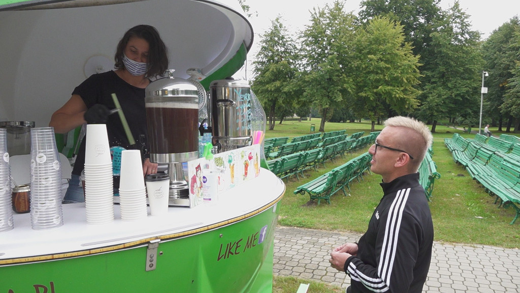 Trwa pyszny weekend w Końskich. Foodtrucki cieszyły się dużym zainteresowaniem [wideo, zdjęcia]