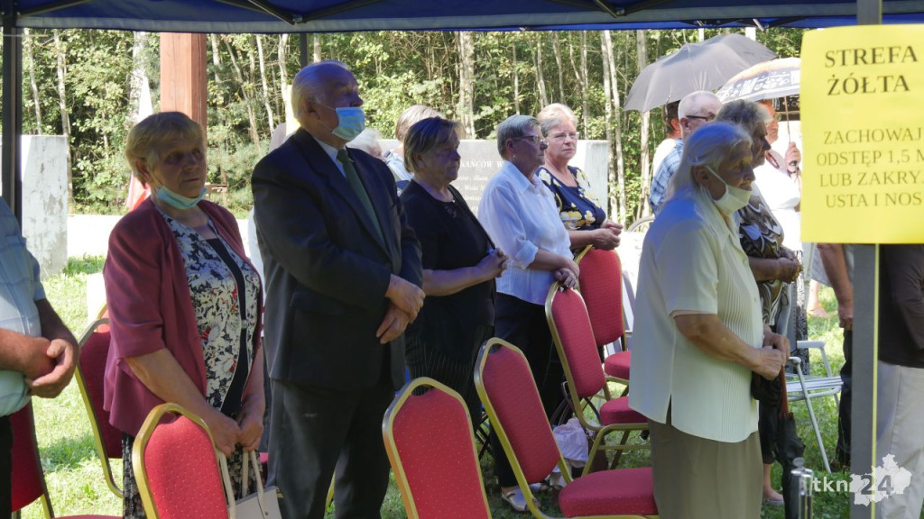 Wielu wiernych zjawiło się na mszy w intencji wysiedlonych w Ludwinowie [wideo, zdjęcia]