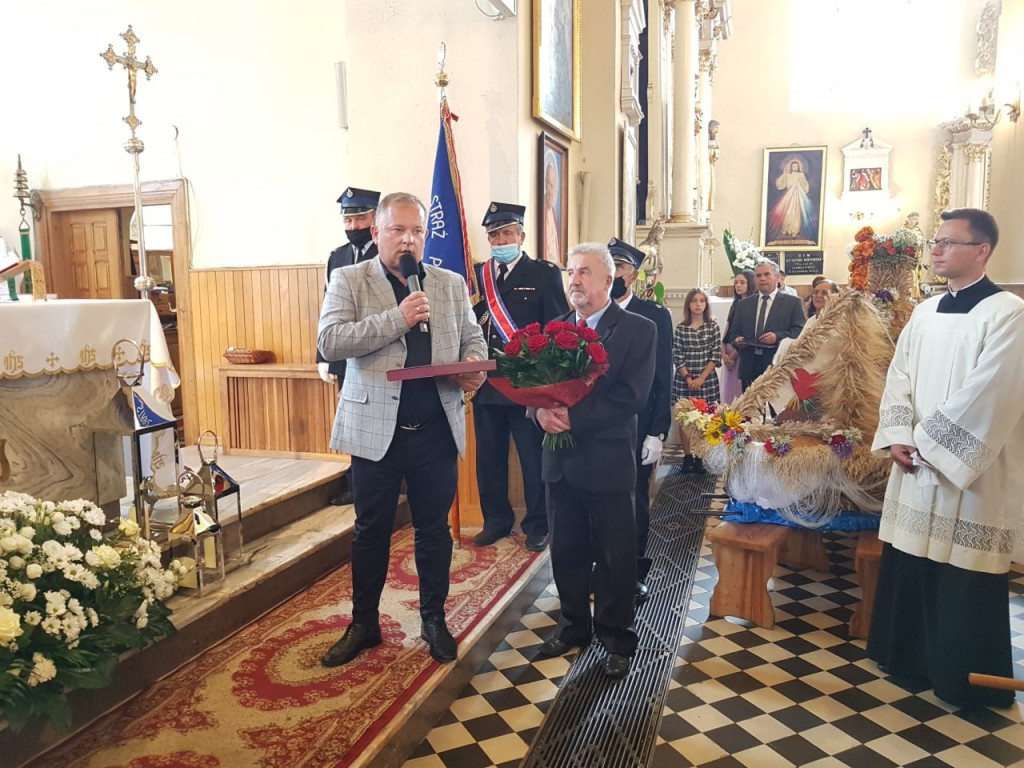 Nowi proboszczowie w Gowarczowie i Radoszycach [zdjęcia]