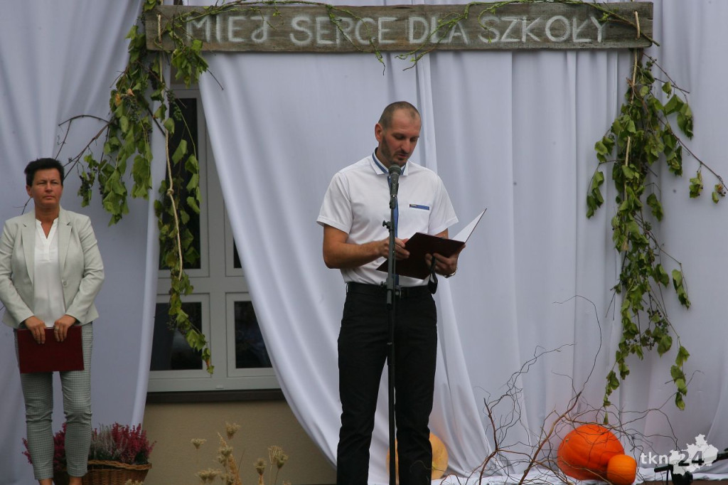 Otwarto Szkołę Podstawową w Kopaninach [wideo, fotogaleria]