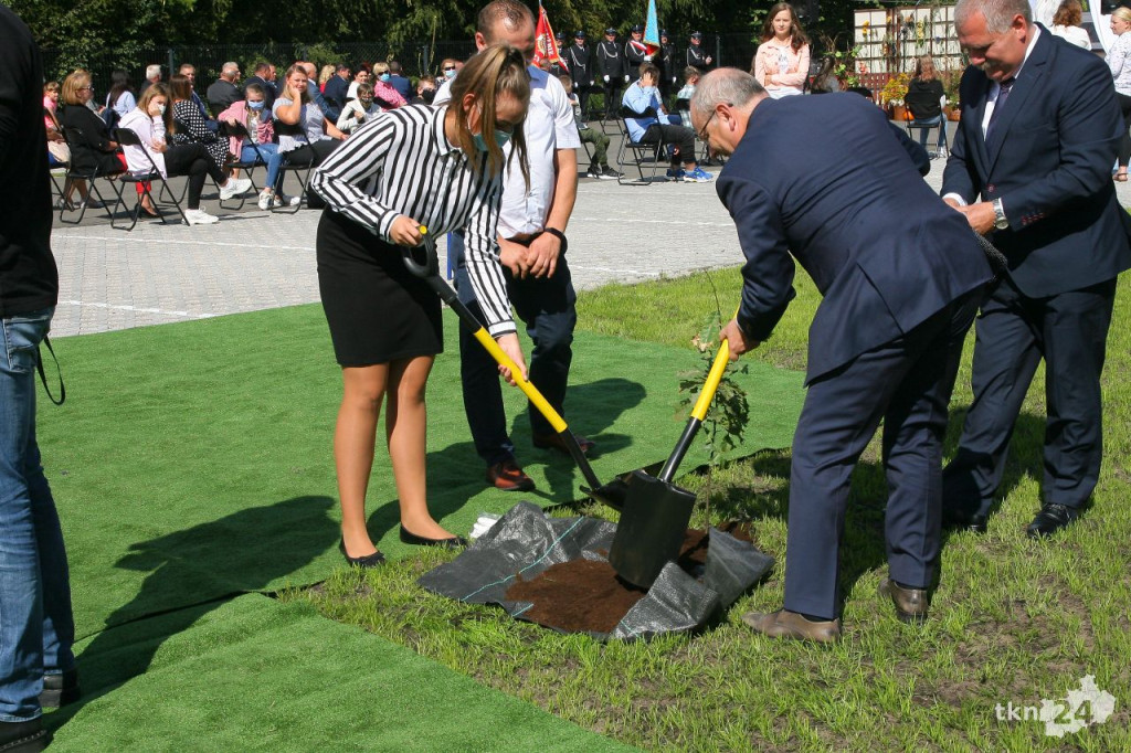 Otwarto Szkołę Podstawową w Kopaninach [wideo, fotogaleria]