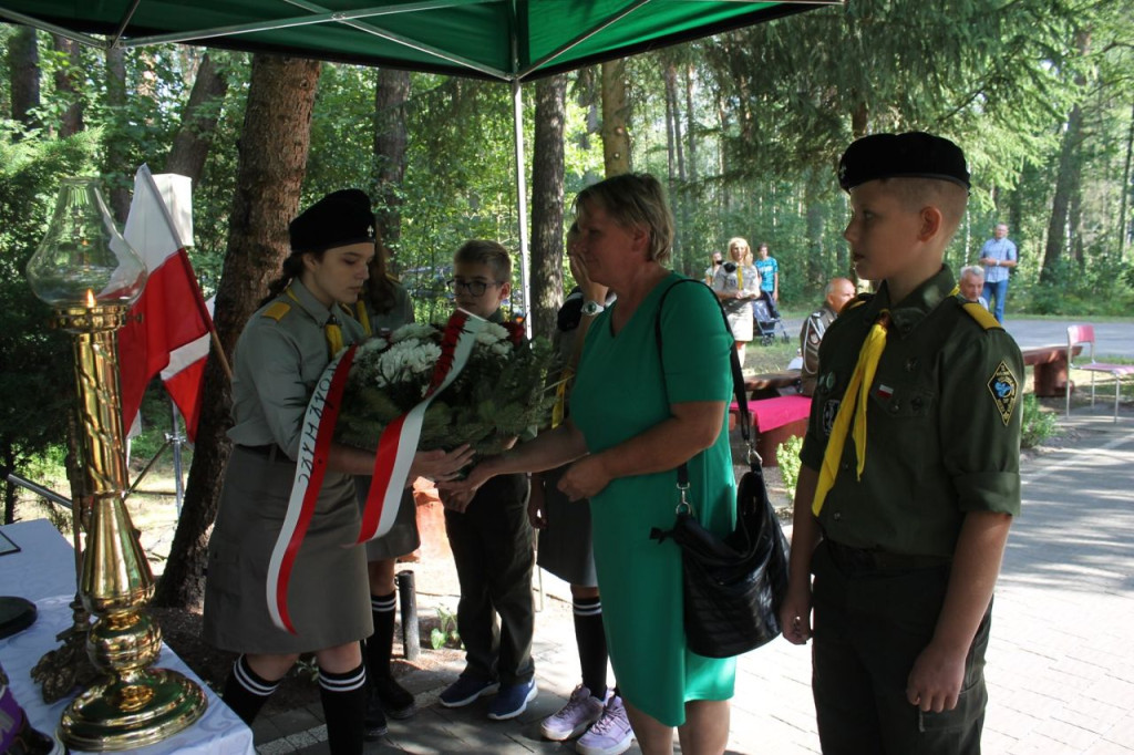 W gminie Smyków uczczono 76. rocznicę bitwy pod Trawnikami [zdjęcia]