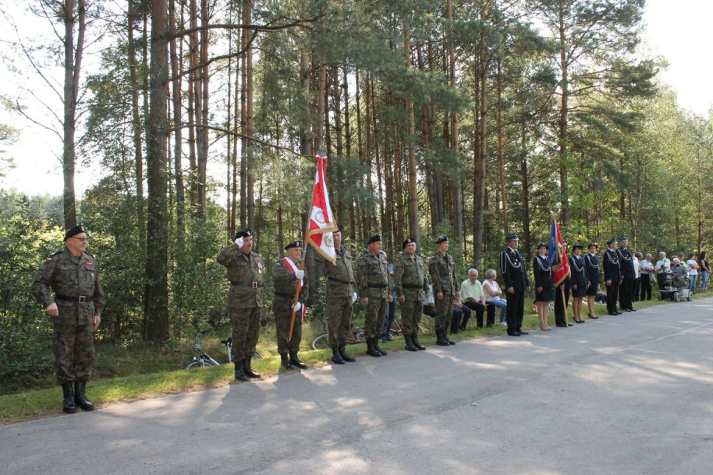 W gminie Smyków uczczono 76. rocznicę bitwy pod Trawnikami [zdjęcia]