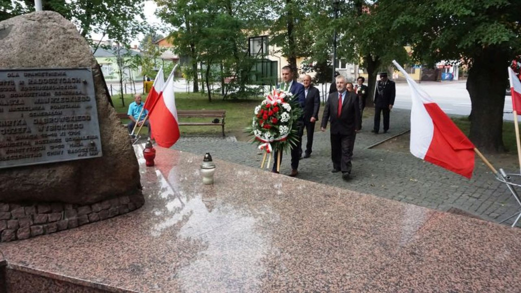 Obchodzili 76. rocznicę pacyfikacji Radoszyc [zdjęcia]