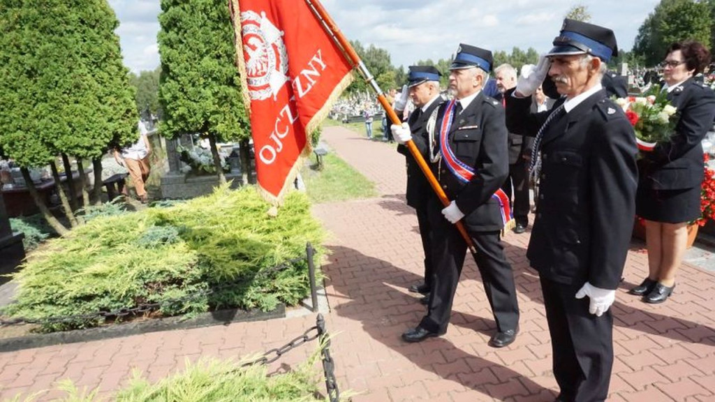 Obchodzili 76. rocznicę pacyfikacji Radoszyc [zdjęcia]