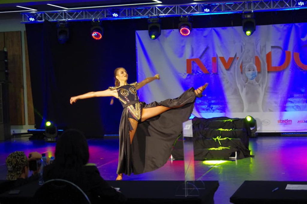 Wielkie sukcesy Studia Tańca Point na krajowych mistrzostwach! [zdjęcia]