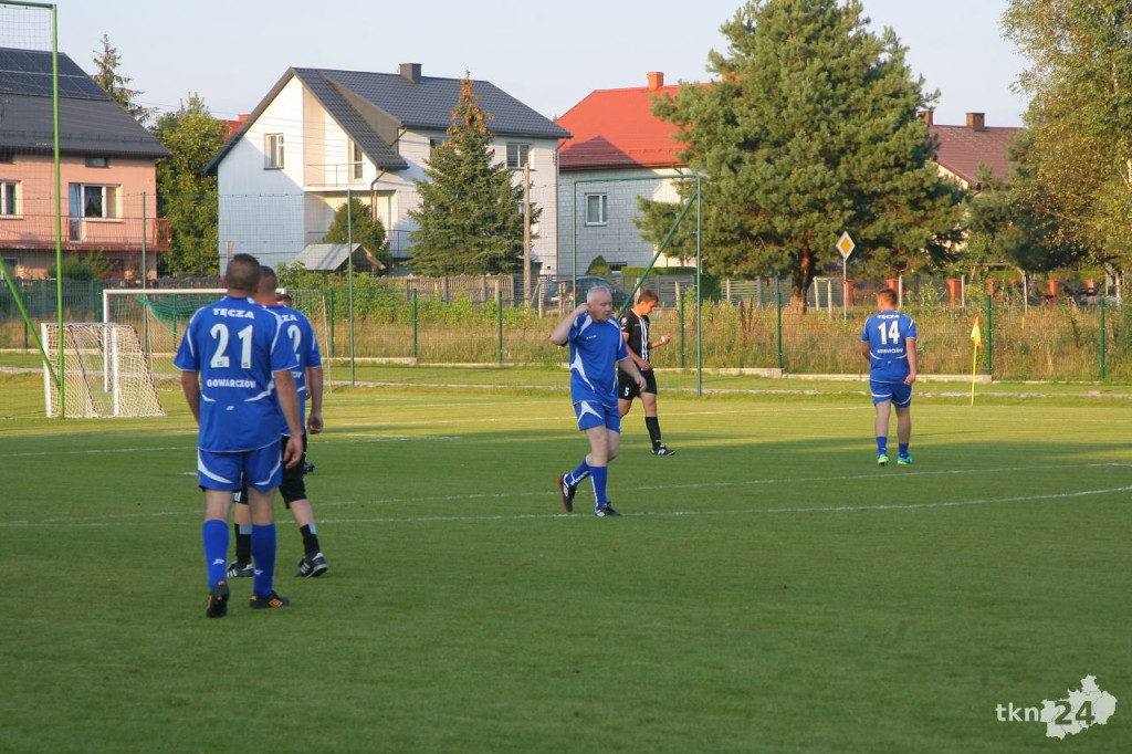 25-lecie Tęczy Gowarczów. Wyjątkowy mecz uświetnił rocznicę [wideo, zdjęcia]