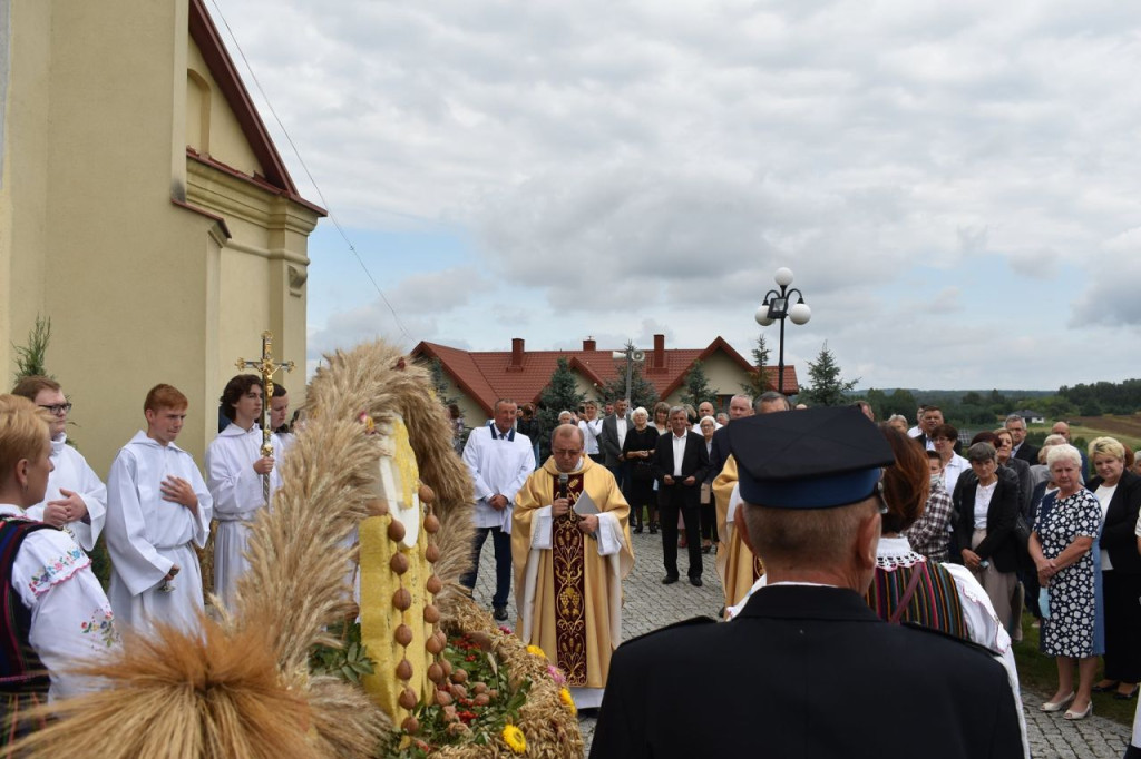 Tradycyjnie podziękowali za plony w Gowarczowie [zdjęcia]