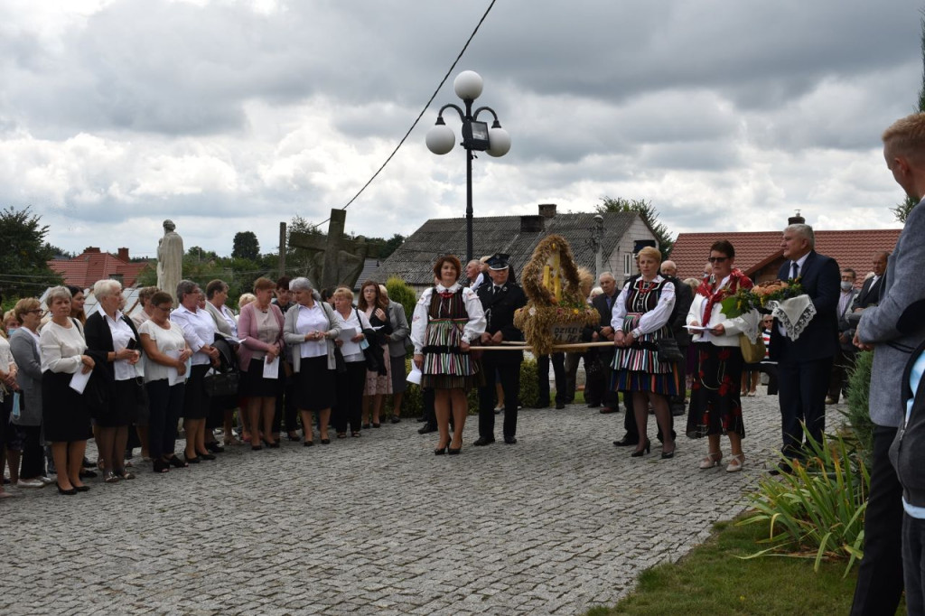 Tradycyjnie podziękowali za plony w Gowarczowie [zdjęcia]
