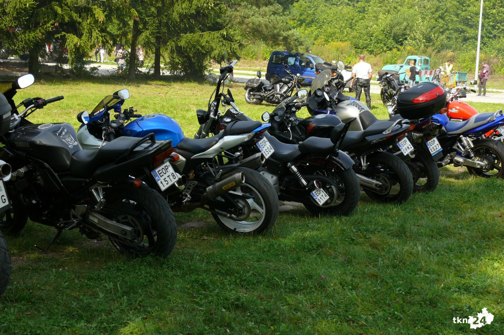 Konecki Motopiknik tym razem w Końskich. Świetna zabawa z rykiem silników w tle [wideo, zdjęcia]