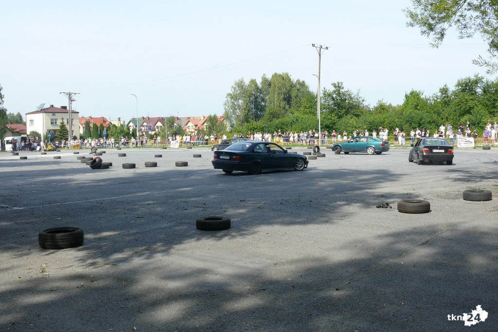 Konecki Motopiknik tym razem w Końskich. Świetna zabawa z rykiem silników w tle [wideo, zdjęcia]