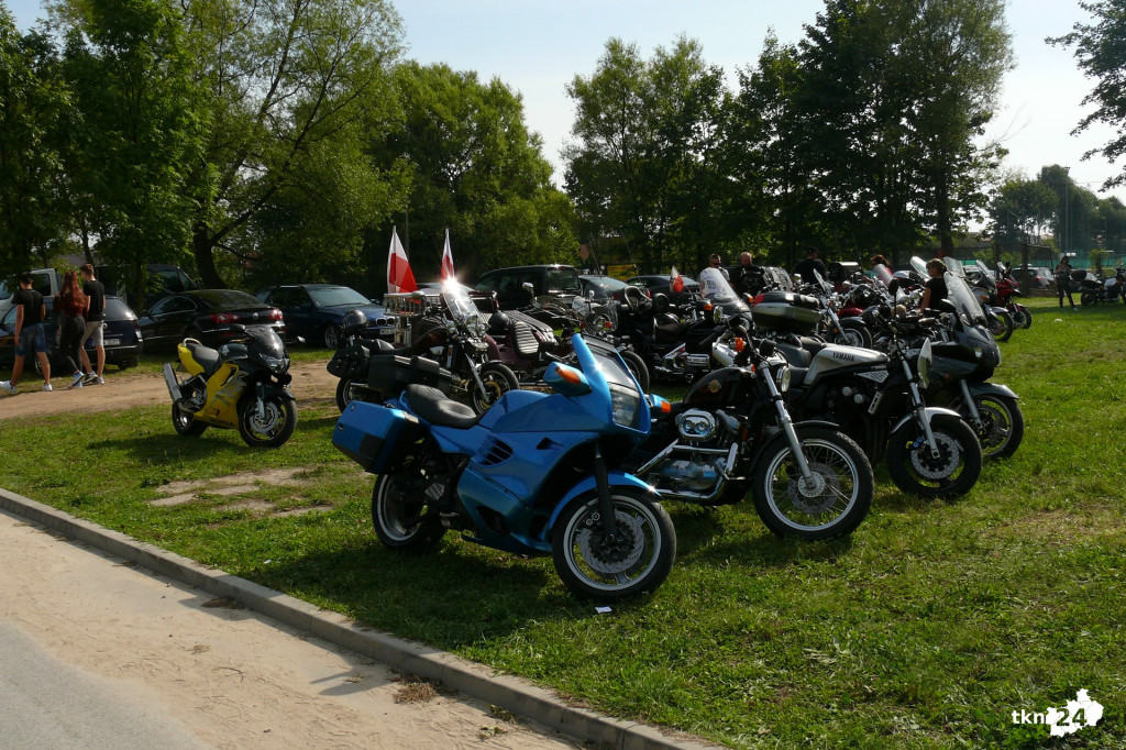 Konecki Motopiknik tym razem w Końskich. Świetna zabawa z rykiem silników w tle [wideo, zdjęcia]