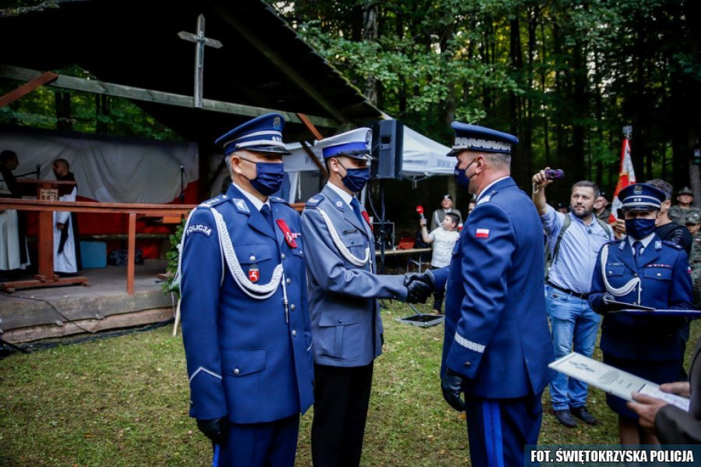 Ogromne wyróżnienie dla koneckiego policjanta Kamila Michalskiego! [zdjęcia]
