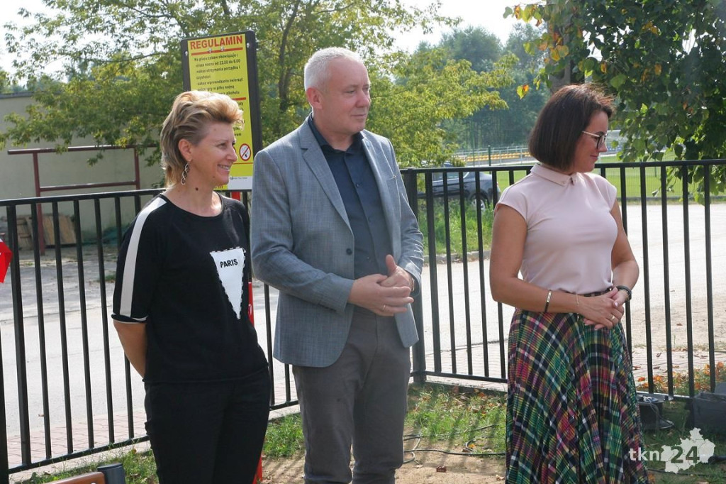 W Gowarczowie mają nowy plac zabaw i siłownię [wideo, zdjęcia]