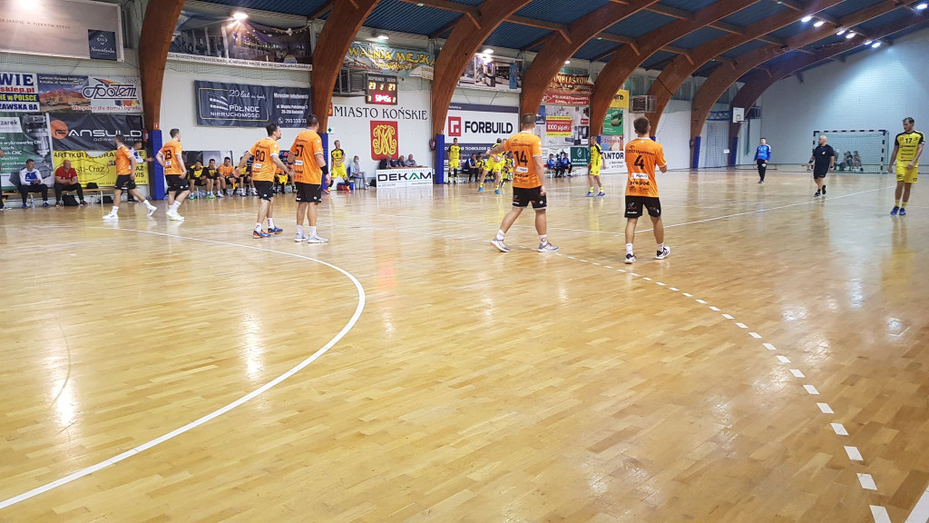 WIDEO: Porażka KSSPR na start sezonu! [zdjęcia]