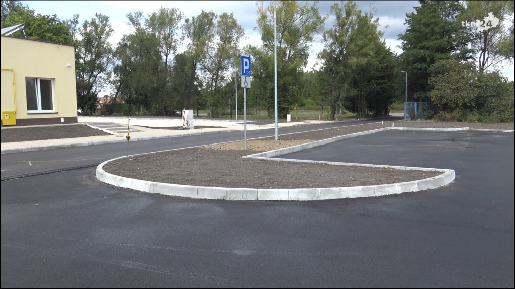 Stadion OSiR z nowymi parkingami i drogą dojazdową [wideo, zdjęcia]