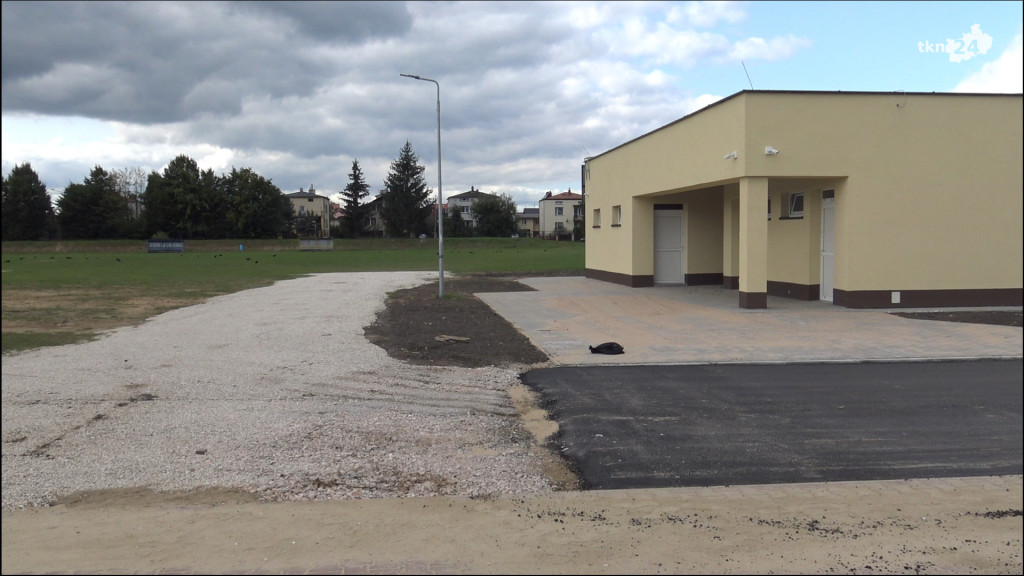 Stadion OSiR z nowymi parkingami i drogą dojazdową [wideo, zdjęcia]