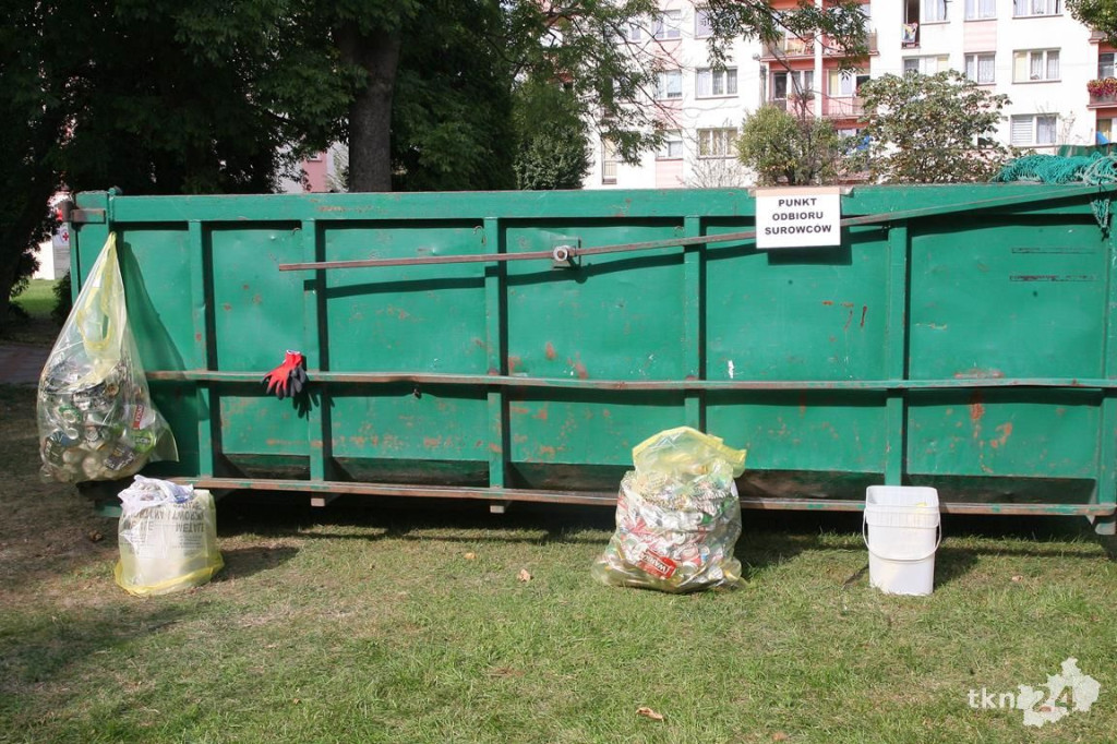 Po raz trzeci drzewko za surowce w Końskich [wideo, zdjęcia]