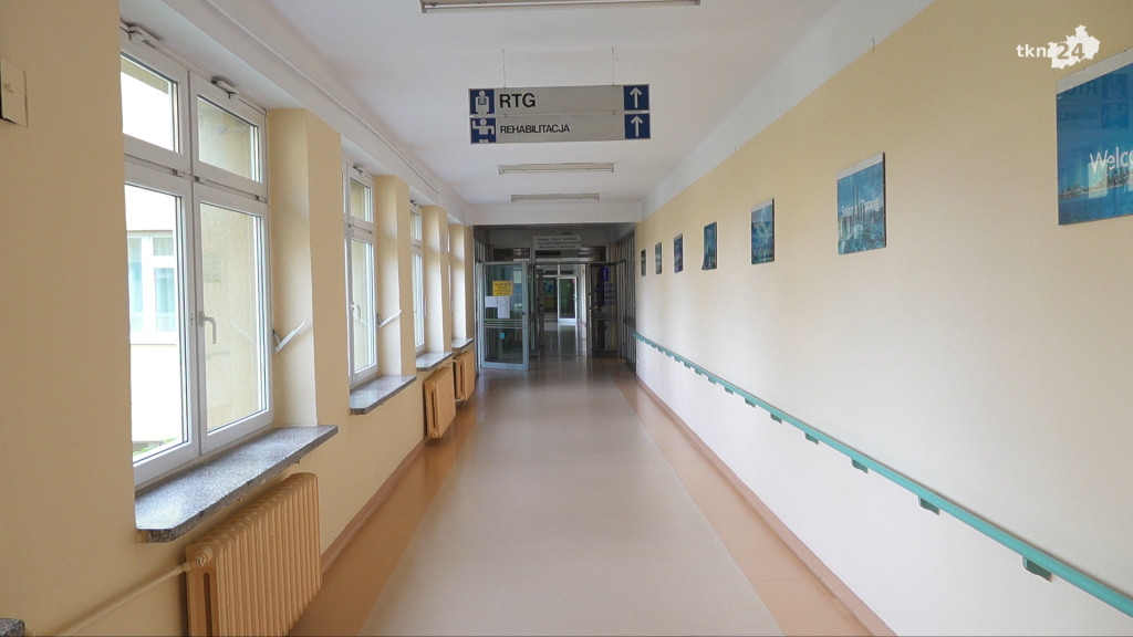 Koronawirus w szpitalu? Oddział rehabilitacji wstrzymał przyjęcia. Raport epidemiczny [wideo]