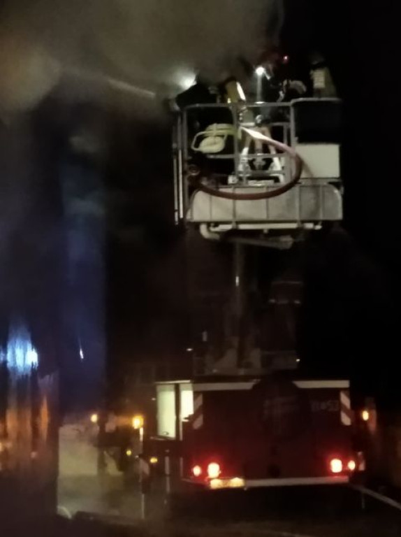Pożar domu w Radoszycach. Sześć osób straciło dach nad głową! [zdjęcia]