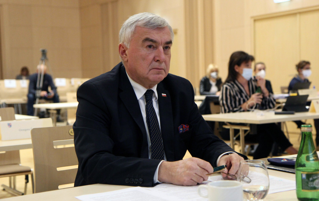 Na Sejmiku Województwa: o stabilnych finansach, walce z pandemią i zakończonych konsultacjach strategii rozwoju