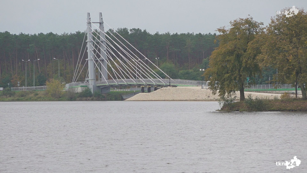 W Sielpi spuszczają wodę. Zbiornik czekają kolejne zmiany [wideo, zdjęcia]